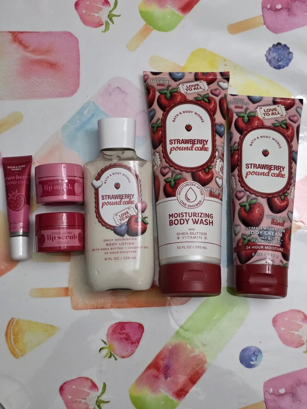Bath & Body Works Strawberry Pound Cake Moisturizing 6pc Body & Lip Care Set
